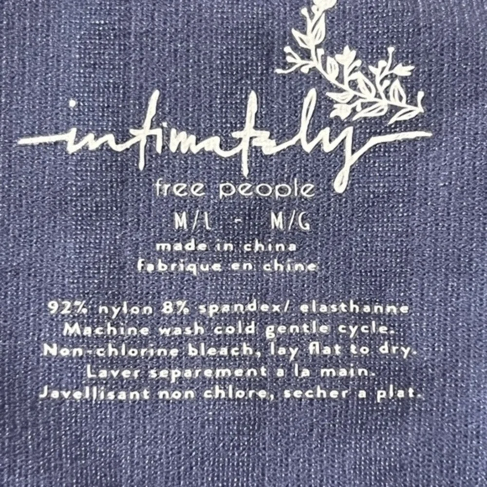 FREE PEOPLE Lucky You Long Sleeve Scoop Neck Fitted Layering Top-Blue/MD NWT